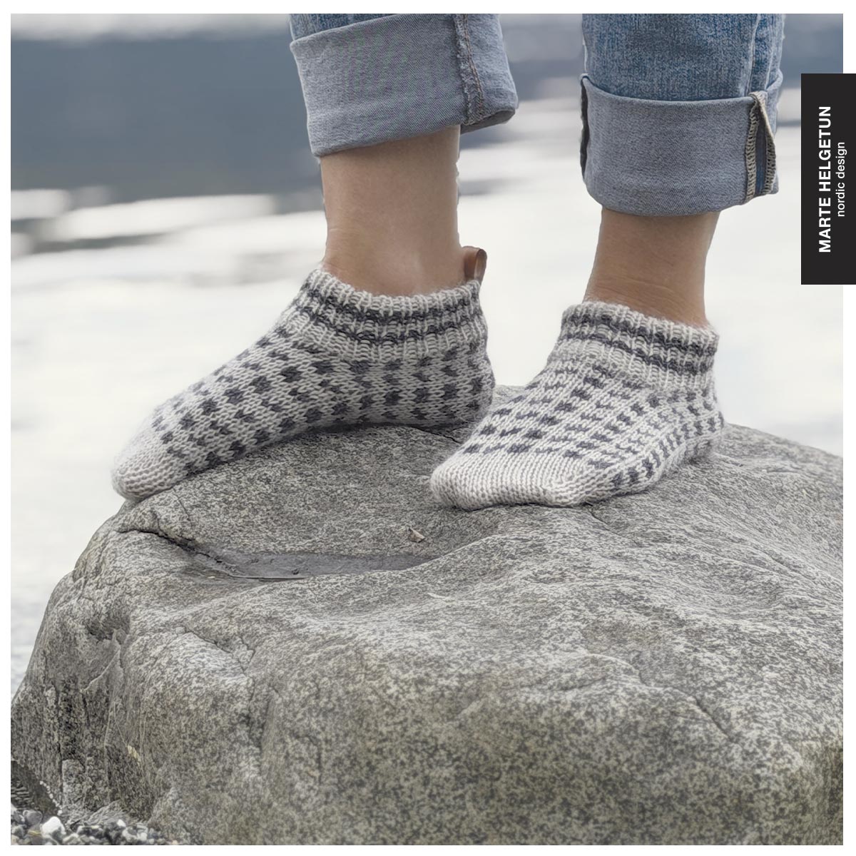 HappyFeet Cozy Cabin - Image 2