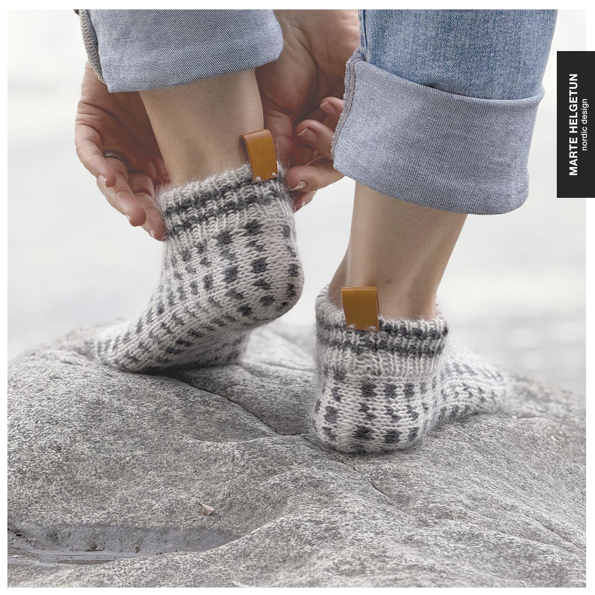 HappyFeet Cozy Cabin - Image 15