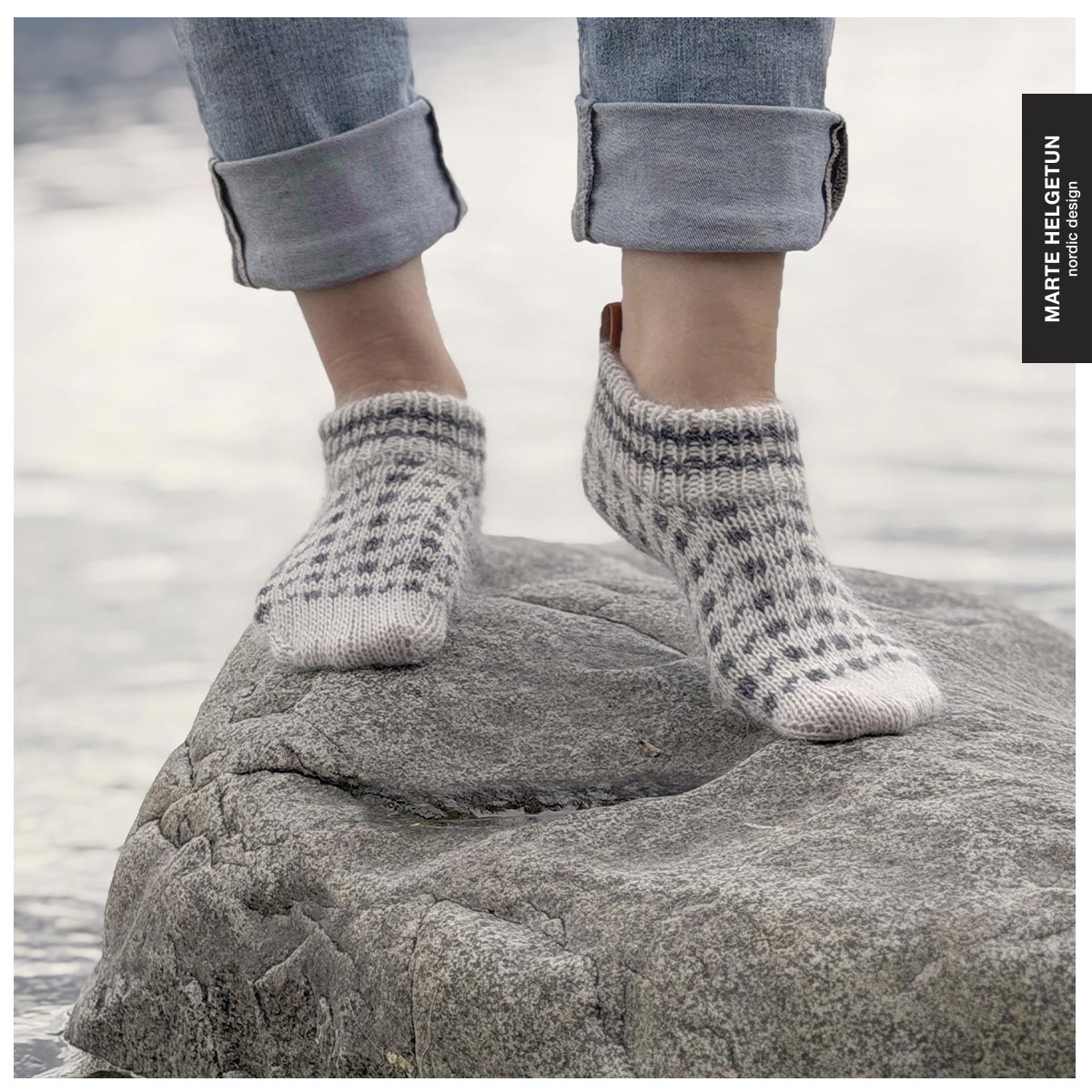 HappyFeet Cozy Cabin - Image 10